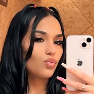 Meet your Posher, Sol